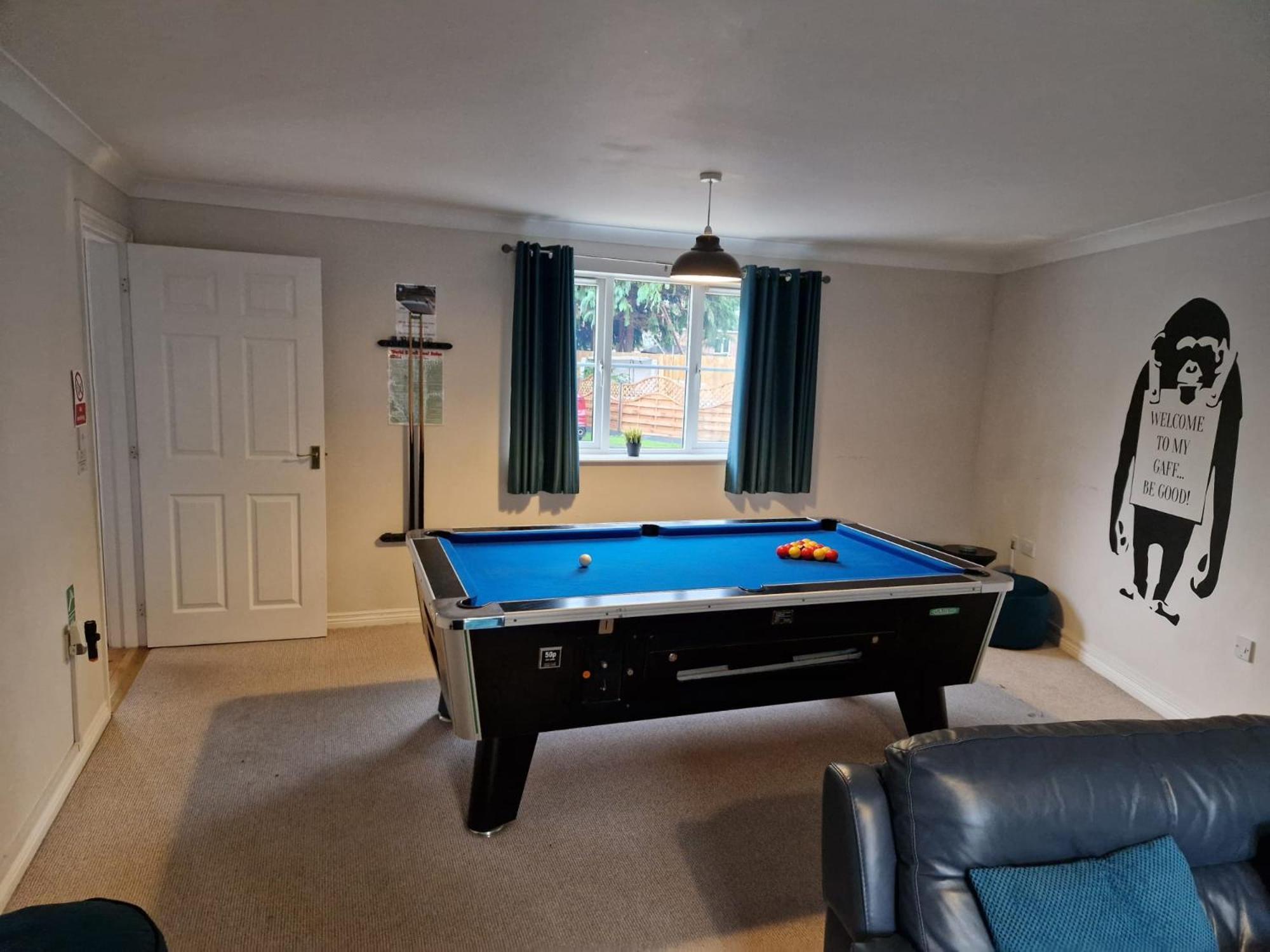 Hereford - Finch House - Modern 4 Bedroom House Located In South Hereford, Dog Friendly With Nearby Countryside, Pool Table, Sleeps Up To 10 Guests - Hosted By Rentmyhouse Εξωτερικό φωτογραφία